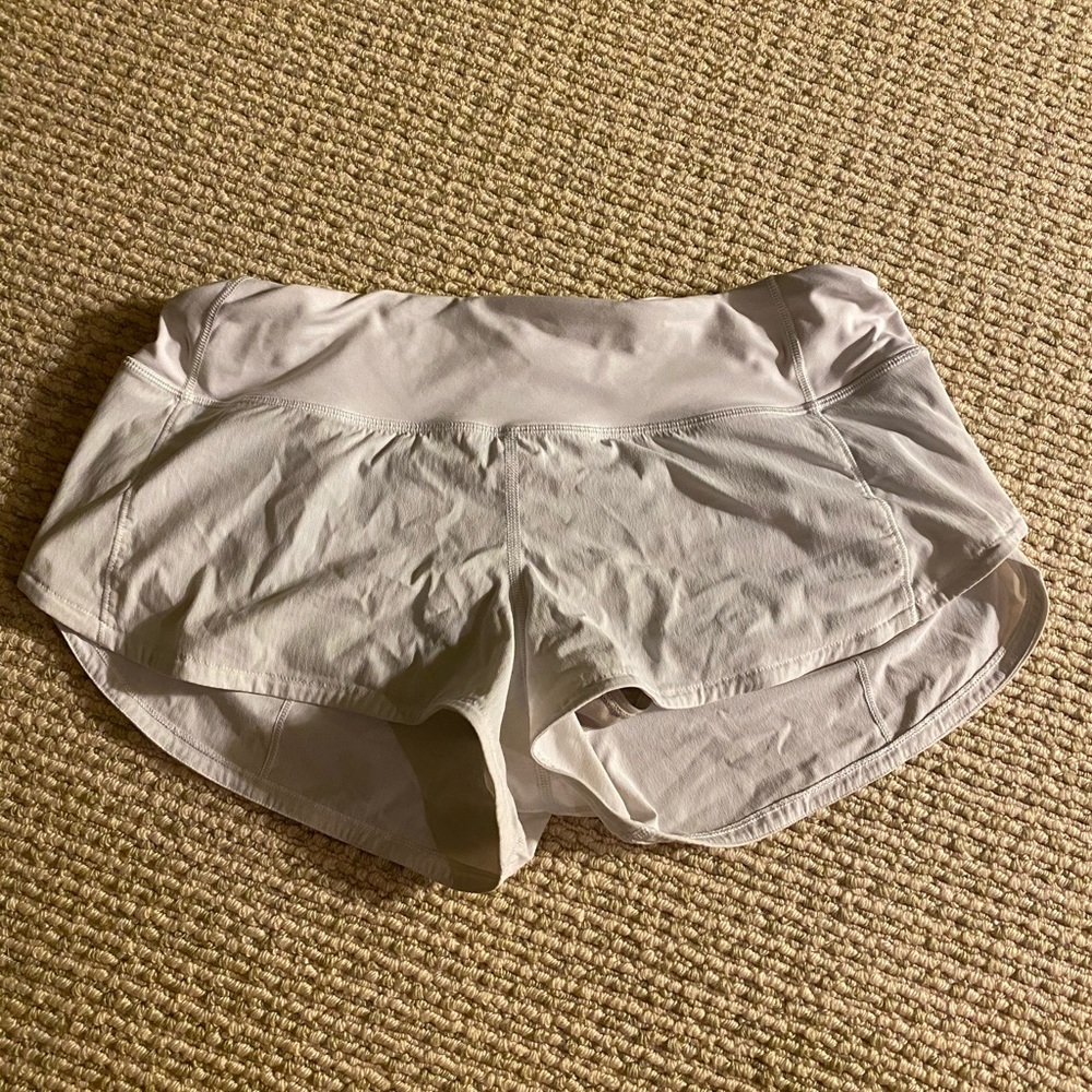 White lululemon shorts